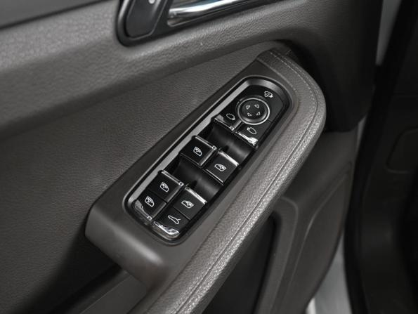 Porsche Macan I с пробегом 2018 года, цена 3 929 000 рублей, 121086 км, внедорожник, Автокод Объявления