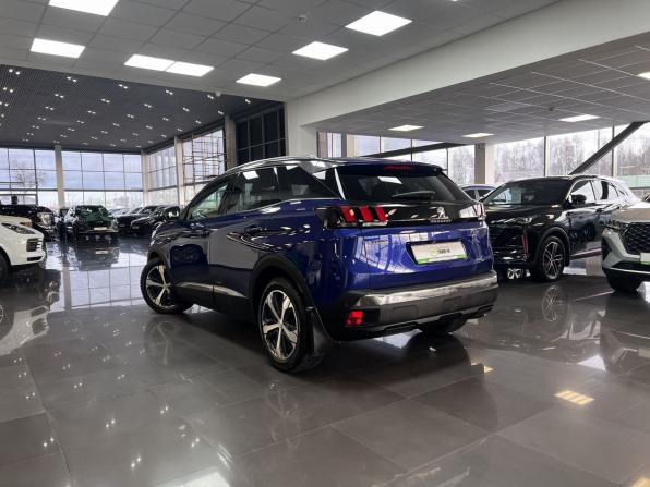 Peugeot 3008 II с пробегом 2017 года, цена 1 515 000 рублей, 182734 км, внедорожник, Автокод Объявления