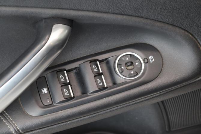Ford Mondeo IV Рестайлинг с пробегом 2012 года, цена 752 000 рублей, 213367 км, седан, Автокод Объявления