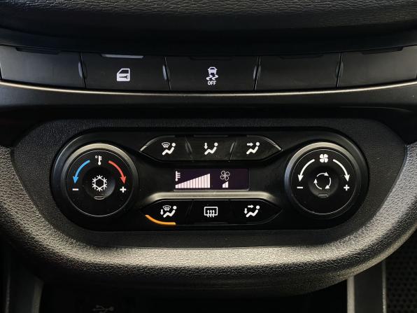 Lada (ВАЗ) Vesta I с пробегом 2022 года, цена 1 087 000 рублей, 91397 км, седан, Автокод Объявления