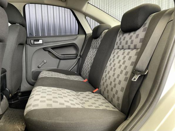 Ford Focus II с пробегом 2007 года, цена 337 000 рублей, 230510 км, седан, Автокод Объявления