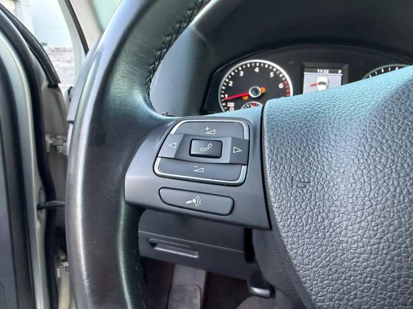 Volkswagen Tiguan I Рестайлинг с пробегом 2011 года, цена 1 025 000 рублей, 207000 км, внедорожник, Автокод Объявления