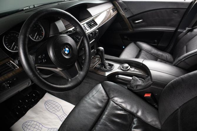 BMW 5 серии V (E60/E61) с пробегом 2006 года, цена 1 349 000 рублей, 232000 км, седан, Автокод Объявления