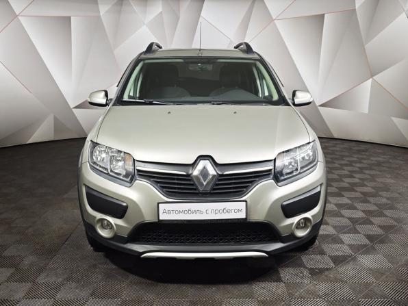 Renault Sandero II с пробегом 2016 года, цена 1 087 000 рублей, 95521 км, хэтчбек, Автокод Объявления