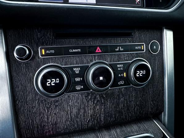 Land Rover Range Rover IV с пробегом 2015 года, цена 3 699 990 рублей, 234757 км, внедорожник, Автокод Объявления
