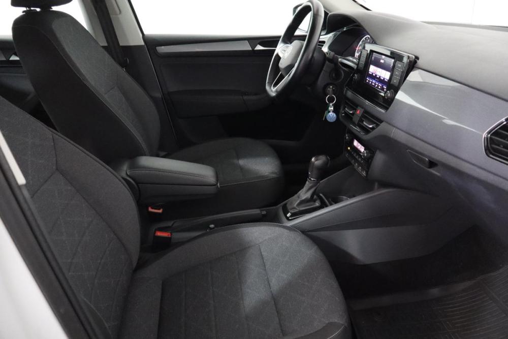 Volkswagen Polo VI Санкт-Петербург  - изображение 11
