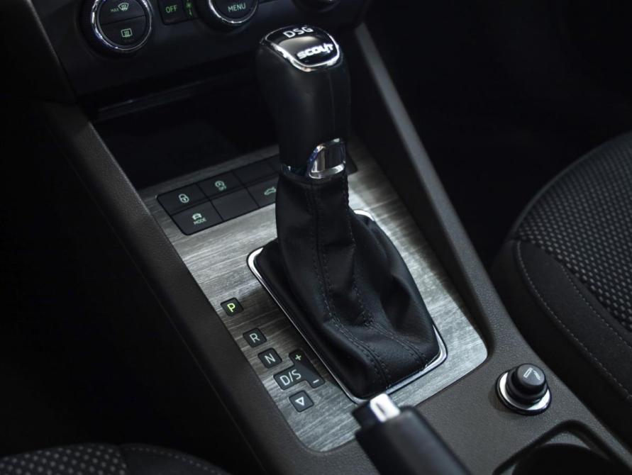 Skoda Octavia III (A7) Санкт-Петербург  - изображение 18