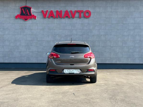 Kia Ceed II с пробегом 2013 года, цена 935 000 рублей, 195742 км, хэтчбек, Автокод Объявления