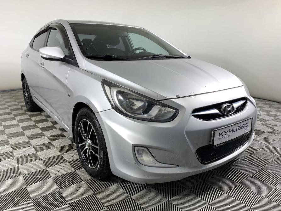 Hyundai Solaris I Москва  - изображение 3