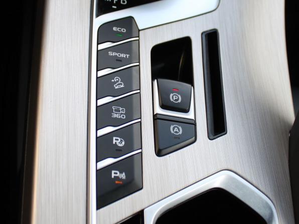 Geely Coolray I с пробегом 2024 года, цена 2 039 000 рублей, 36365 км, внедорожник, Автокод Объявления