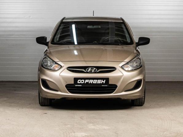 Hyundai Solaris I с пробегом 2012 года, цена 599 000 рублей, 216920 км, хэтчбек, Автокод Объявления