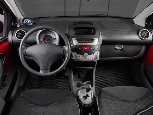 Peugeot 107 I Рестайлинг с пробегом 2011 года, цена 550 000 рублей, 90181 км, хэтчбек, Автокод Объявления
