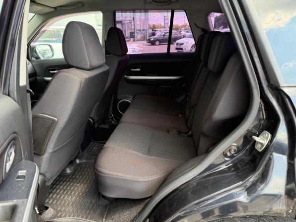 Suzuki Grand Vitara II Рестайлинг с пробегом 2010 года, цена 1 235 000 рублей, 101095 км, внедорожник, Автокод Объявления
