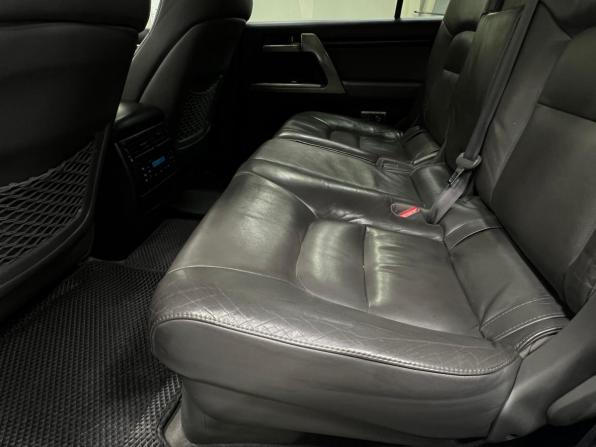 Toyota Land Cruiser 200 Series с пробегом 2008 года, цена 2 830 000 рублей, 282874 км, внедорожник, Автокод Объявления