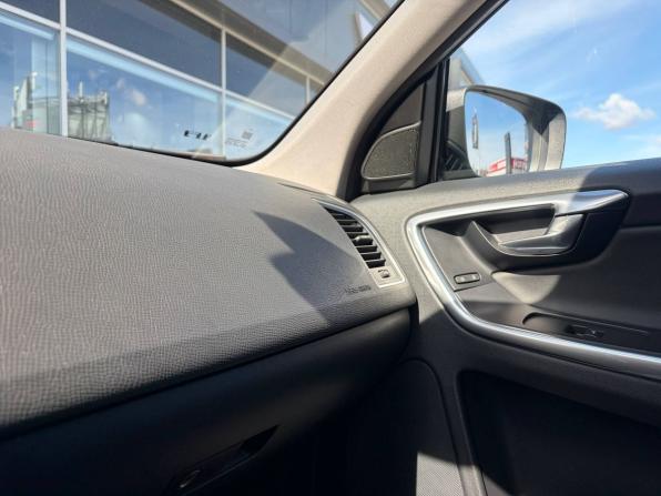 Volvo XC60 I Рестайлинг с пробегом 2015 года, цена 1 620 000 рублей, 205600 км, внедорожник, Автокод Объявления
