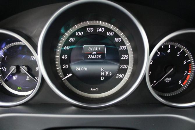 Mercedes-Benz E-Класс IV (W212 S212 C207) Рестайлинг с пробегом 2014 года, цена 1 749 000 рублей, 226239 км, седан, Автокод Объявления
