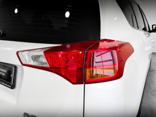 Toyota RAV4 IV (XA40) с пробегом 2014 года, цена 2 510 000 рублей, 72655 км, внедорожник, Автокод Объявления