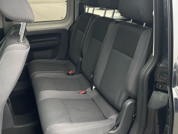Volkswagen Caddy III Рестайлинг с пробегом 2014 года, цена 1 330 000 рублей, 247393 км, компактвэн, Автокод Объявления