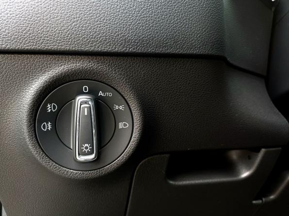 Skoda Karoq I с пробегом 2021 года, цена 2 869 000 рублей, 33000 км, внедорожник, Автокод Объявления