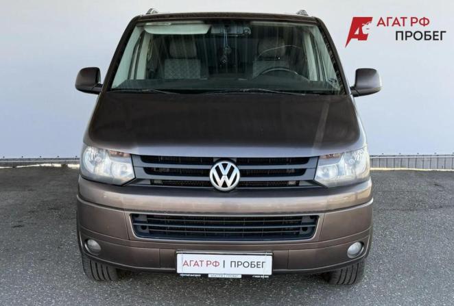 Volkswagen Caravelle T5 Рестайлинг с пробегом 2013 года, цена 1 550 000 рублей, 352420 км, минивэн, Автокод Объявления