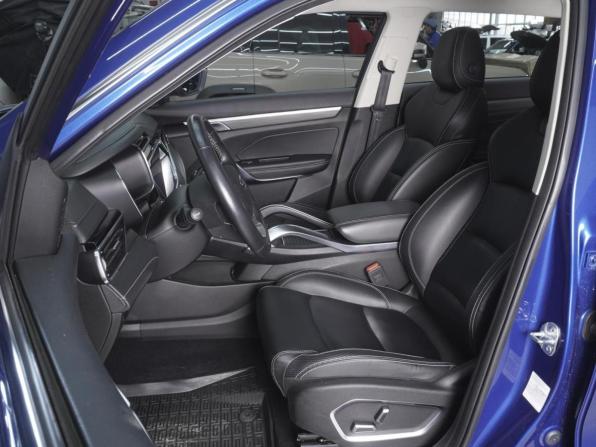 Geely Atlas Pro с пробегом 2022 года, цена 2 350 000 рублей, 55578 км, внедорожник, Автокод Объявления