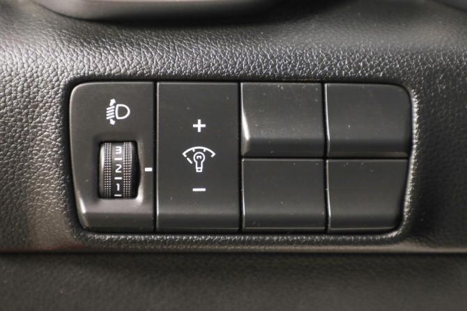 Kia Sportage IV Рестайлинг с пробегом 2020 года, цена 2 259 000 рублей, 108000 км, внедорожник, Автокод Объявления