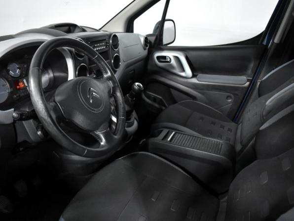 Citroen Berlingo II Рестайлинг с пробегом 2012 года, цена 549 000 рублей, 341961 км, компактвэн, Автокод Объявления