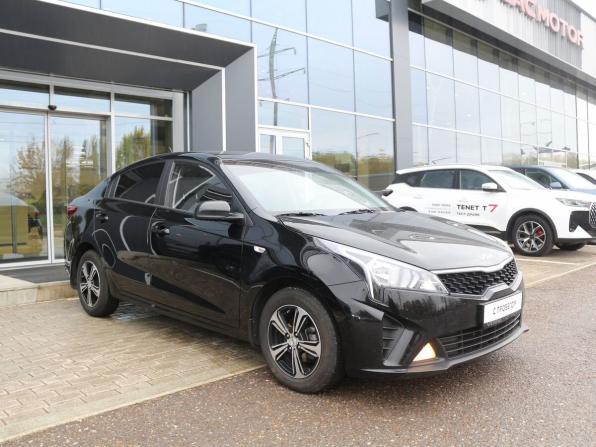 Kia Rio IV Рестайлинг с пробегом 2021 года, цена 1 690 000 рублей, 77118 км, седан, Автокод Объявления