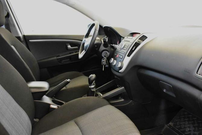 Kia Ceed I Рестайлинг с пробегом 2010 года, цена 890 000 рублей, 106509 км, универсал, Автокод Объявления