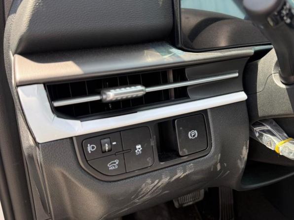Новый Kia Sportage V Рестайлинг 2026 года, цена 3 750 000 рублей, внедорожник, Автокод Объявления