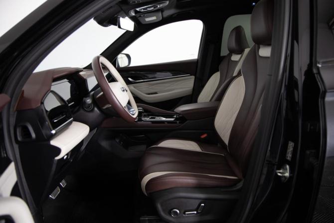 Geely Monjaro I с пробегом 2023 года, цена 3 099 000 рублей, 60125 км, внедорожник, Автокод Объявления