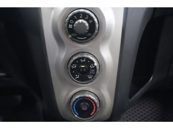 Toyota Yaris II с пробегом 2005 года, цена 449 000 рублей, 244541 км, хэтчбек, Автокод Объявления