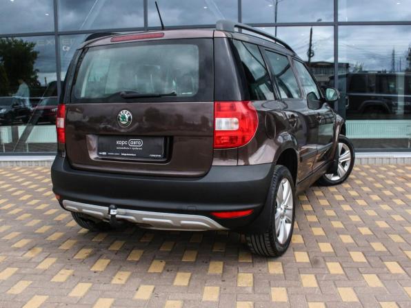 Skoda Yeti I с пробегом 2013 года, цена 620 000 рублей, 220315 км, внедорожник, Автокод Объявления