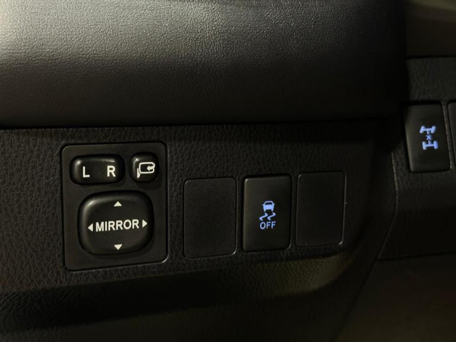 Toyota RAV4 IV (XA40) Челябинск  - изображение 16
