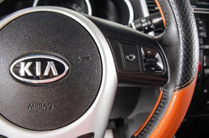 Kia Venga I с пробегом 2012 года, цена 919 000 рублей, 154500 км, компактвэн, Автокод Объявления