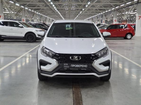 Lada (ВАЗ) Vesta I Рестайлинг (NG) с пробегом 2024 года, цена 1 325 000 рублей, 18334 км, седан, Автокод Объявления
