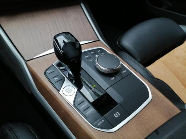 BMW 3 серии VII (G2x) с пробегом 2020 года, цена 3 529 000 рублей, 115418 км, универсал, Автокод Объявления