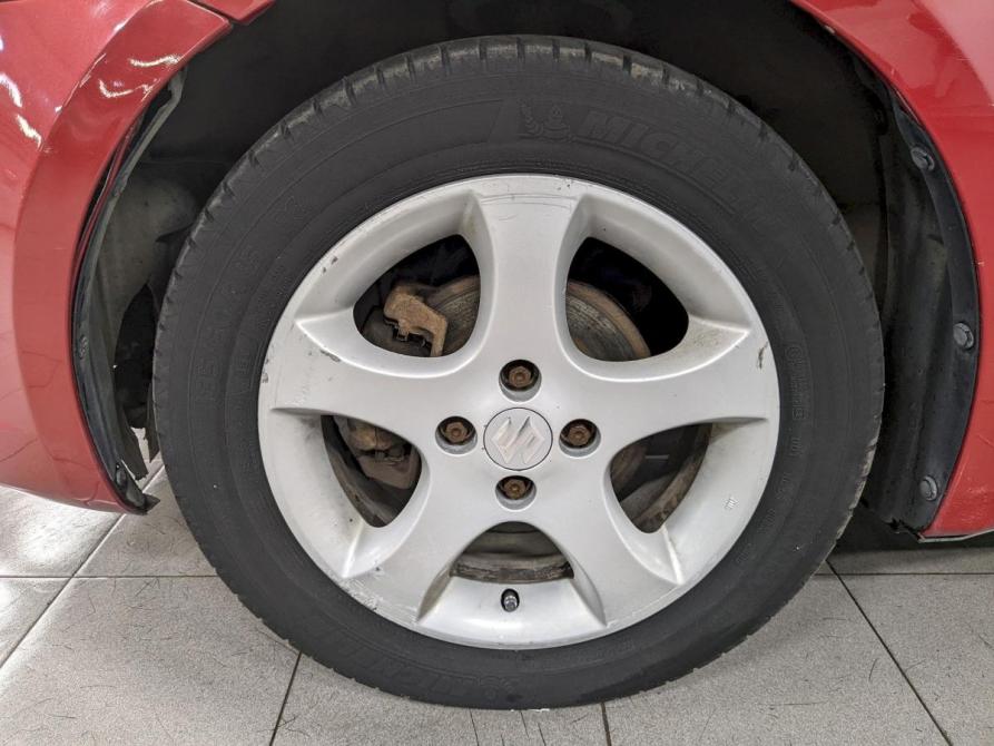 Suzuki Swift III Москва  - изображение 17
