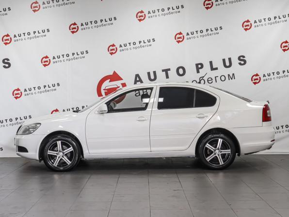 Skoda Octavia II (A5) Рестайлинг с пробегом 2011 года, цена 699 000 рублей, 282152 км, лифтбек, Автокод Объявления