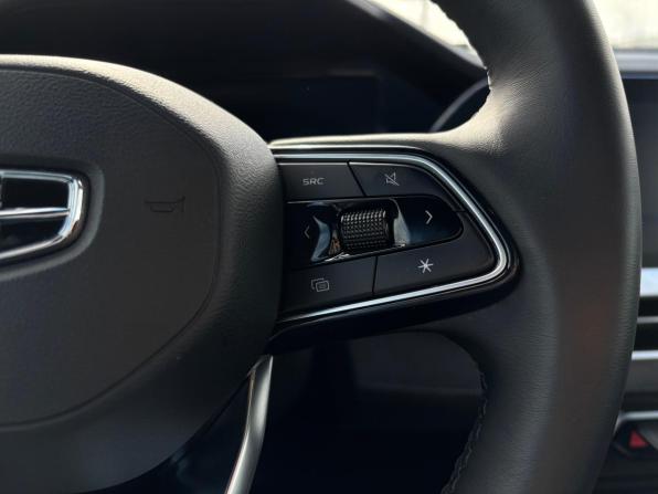 Geely Monjaro I с пробегом 2024 года, цена 3 620 000 рублей, 55000 км, внедорожник, Автокод Объявления