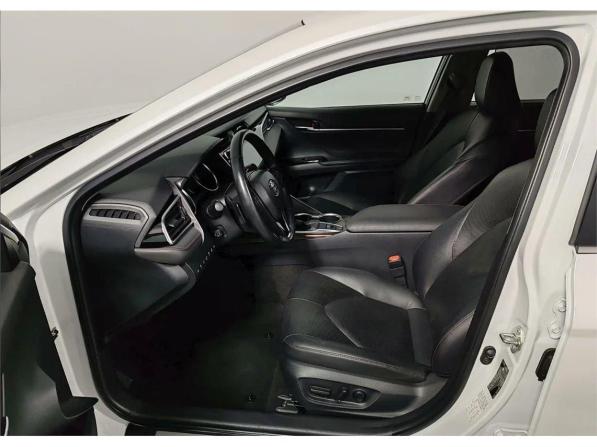 Toyota Camry VIII (XV70) с пробегом 2021 года, цена 3 249 000 рублей, 95793 км, седан, Автокод Объявления