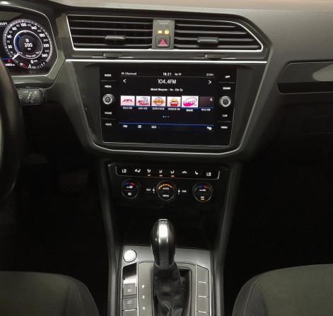 Volkswagen Tiguan II с пробегом 2018 года, цена 2 599 000 рублей, 134490 км, внедорожник, Автокод Объявления