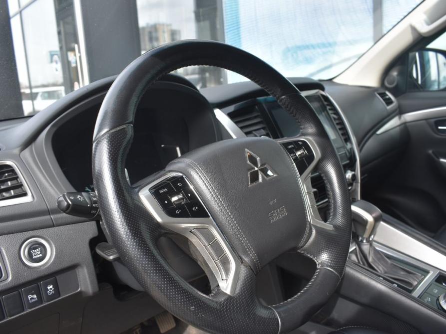 Mitsubishi Pajero Sport III Рестайлинг Архангельск  - изображение 17