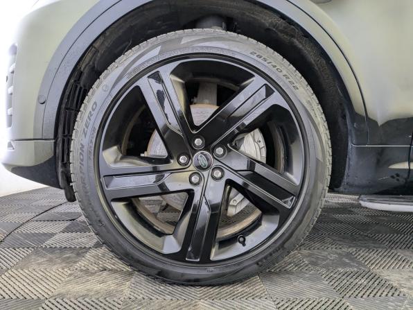 Land Rover Discovery V Рестайлинг с пробегом 2024 года, цена 9 270 000 рублей, 64000 км, внедорожник, Автокод Объявления