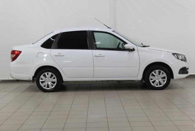 Lada (ВАЗ) Granta I Рестайлинг с пробегом 2022 года, цена 720 000 рублей, 201890 км, седан, Автокод Объявления