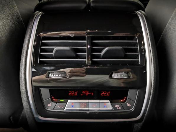 BMW X6 III (G06) Рестайлинг с пробегом 2024 года, цена 12 622 100 рублей, 17235 км, внедорожник, Автокод Объявления