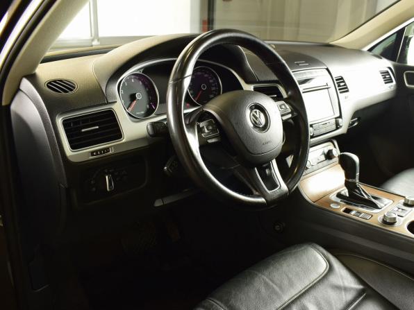 Volkswagen Touareg II Рестайлинг с пробегом 2015 года, цена 3 119 995 рублей, 197193 км, внедорожник, Автокод Объявления