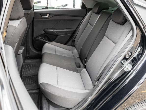 Hyundai Solaris II с пробегом 2018 года, цена 1 429 009 рублей, 87672 км, седан, Автокод Объявления