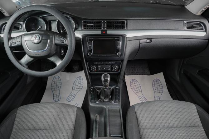 Skoda Superb II с пробегом 2008 года, цена 689 000 рублей, 365000 км, лифтбек, Автокод Объявления