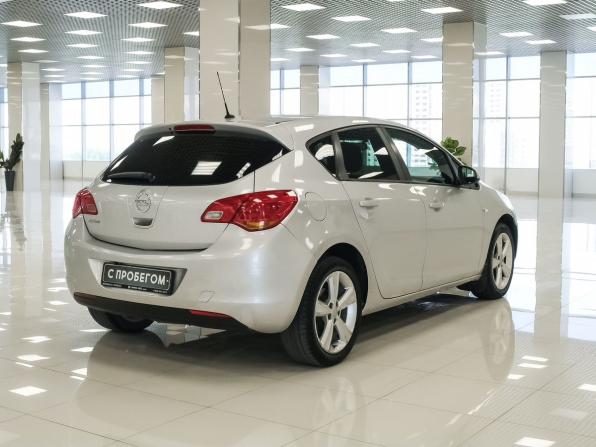 Opel Astra J с пробегом 2012 года, цена 594 000 рублей, 175581 км, хэтчбек, Автокод Объявления